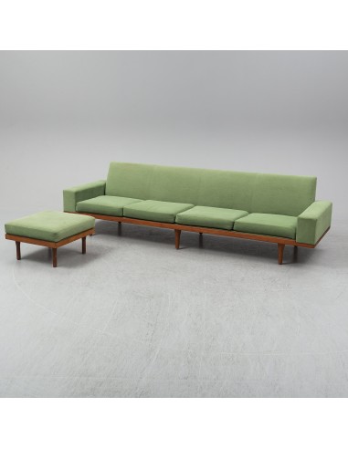 ILLUM WIKKELSØ, a sofa 'Australia Modell 50-4' for Søren Willadsen, with ottoman Découvrez la collection